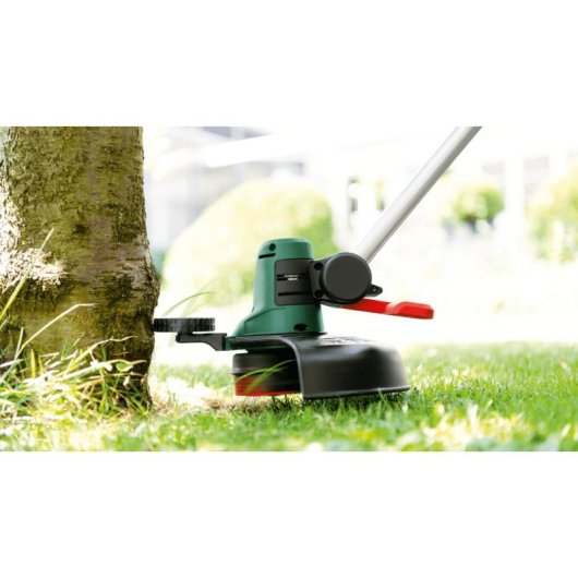 Desbrozadora Bosch UniversalGrassCut 18V-26 2 en 1 26 cm Inalámbrica