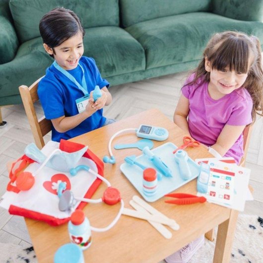 Kit de Juego de Médico Melissa & Doug 25 Piezas con Maletín de Lona e Instrumentos Realistas