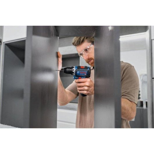 Taladro atornillador Bosch Professional GSR 12V-32 sin escobillas 12V 32 Nm 2 baterías