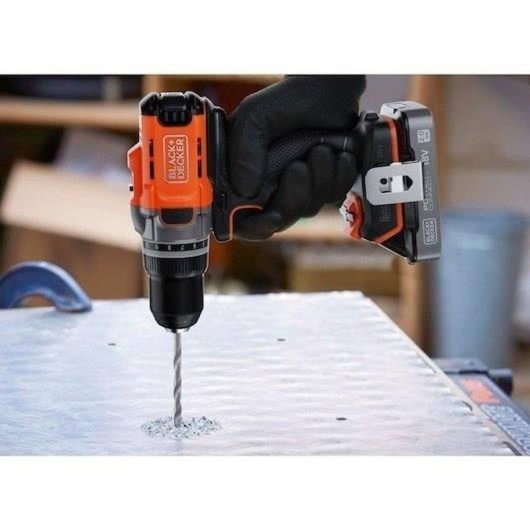 Akkubohrschrauber BLACK+DECKER BCD382D2XK 18V 2 Akkus 45 Nm 13 mm Bohrfutter