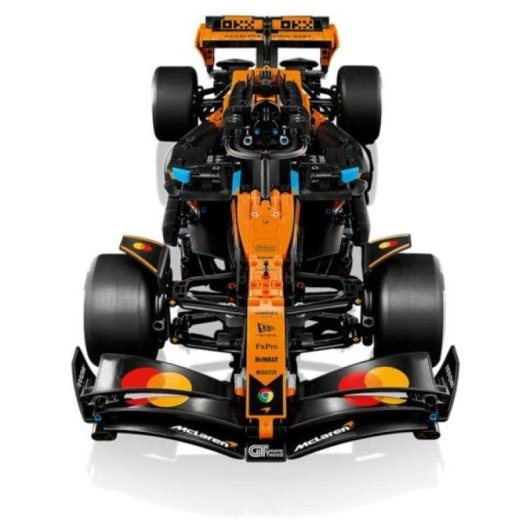 Volant Logitech G RS50 System 8 Nm PC PS5 PS4 cuir + LEGO Technic McLaren MCL39 F1