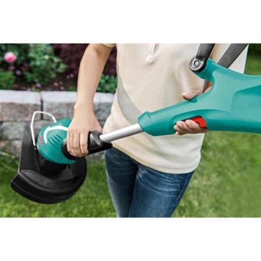 Tondeuse à fil Bosch ART 27 450W 27cm Fil Double Manche Ajustable