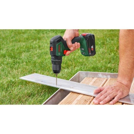 Trapano avvitatore percussivo Bosch UniversalImpact 18V-60 60Nm