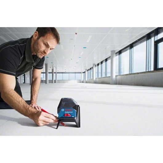 Livella a Laser Incrociata Bosch Professional GCL 2-50 C RM 2 BT 150 Bluetooth 20 m IP54