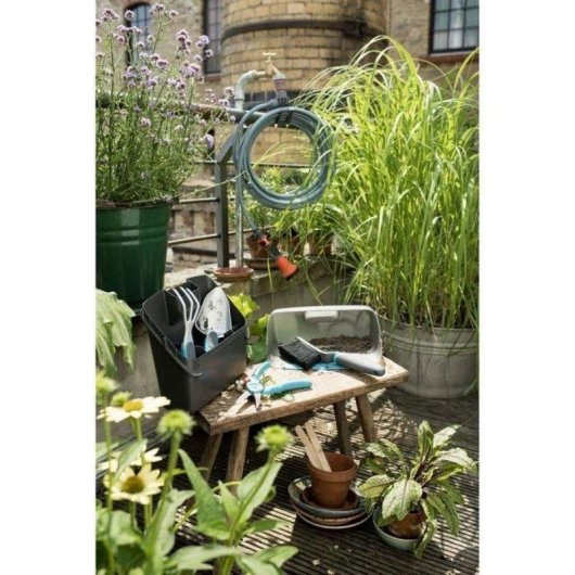 Gartenschlauch Spirale Gardena 7,5 m mit integriertem Halter und Anschlussset