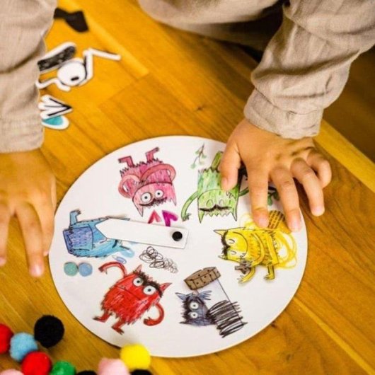 Kit Attività Emozioni Nathan 10 Attività + Schede + Ruota + Specchio + Lavagna Magnetica