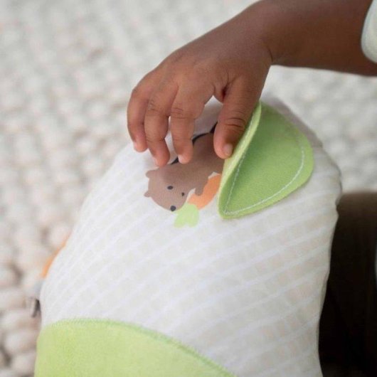 Ingenuity Sylvi Baby Bauchlage-Spielmatte mit U-Kissen und 4 Sensorischen Spielzeugen