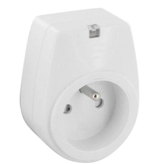 Presa intelligente Chacon set 3 prese RF 433,92 MHz con telecomando 8 tasti