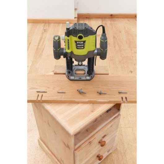 Fresadora de inmersión Ryobi RRT1600-K 1600 W velocidad variable SoftStart