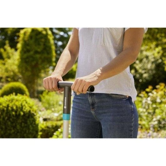 Escardador manual Gardena mango ergonómico 110 cm cuchillas de acero fino