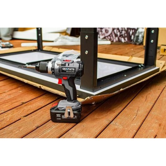 Conjunto destornillador eléctrico Graphite Energy+ 18V 180 Nm con batería y bolsa