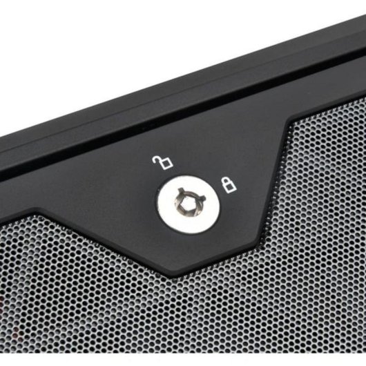 Rack-Gehäuse SilverStone CS381 v1.1 µATX 8 Hot-Swap-Bays USB 3.2 Gen 1