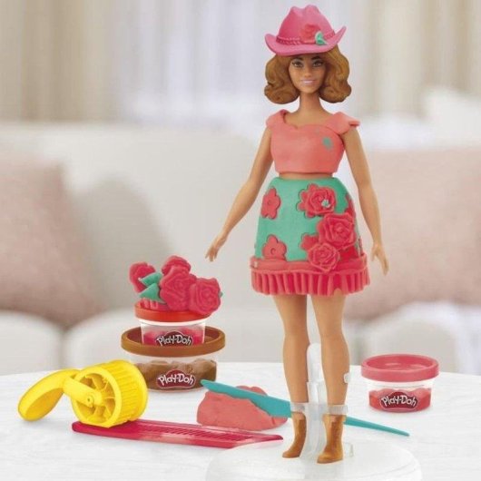 Play-Doh Barbie Floral & Fringe Kreativset mit 28 cm Puppe