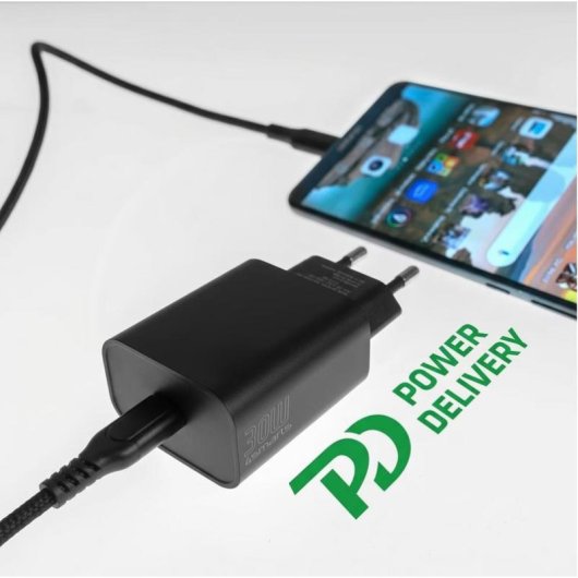 Caricatore USB-C 4smarts 30W Power Delivery 3.0 con cavo 1,5 m