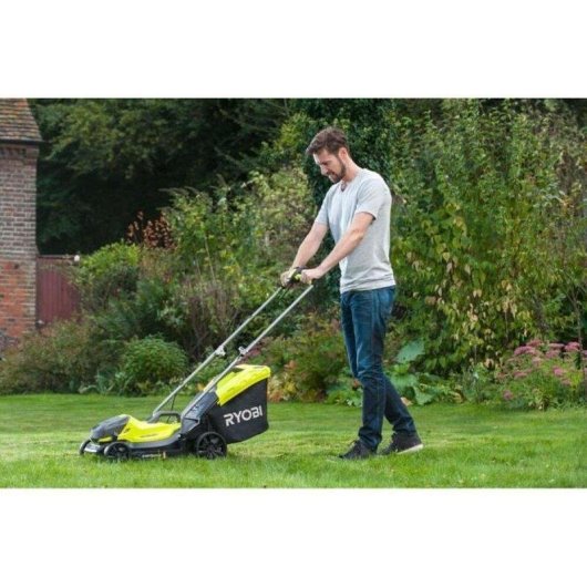 Kit combo Ryobi ONE+ 18V Rasenmäher 33 cm + Freischneider 2 in 1 Mulching 250 m²