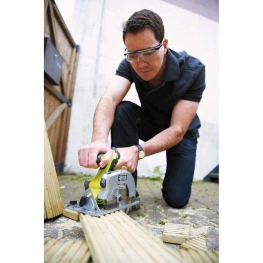 Kreissäge kabellos Ryobi ONE+ RWSL1801M 18V 150 mm Laserführung