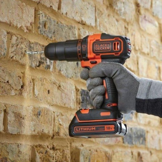 Taladro Percutor Inalámbrico BLACK+DECKER BDCHD18S32-QW 18V Li-ion 1,5 Ah