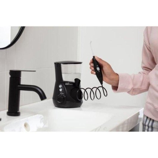 Idropulsori Waterpik WP-662 Tecnologia pressione idraulica 10 Livelli 7 Ugelli