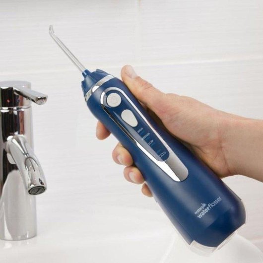 Idropulsori Waterpik WP-583 Tecnologia Ioni Litio 3 Livelli di Pressione 4 Ugelli
