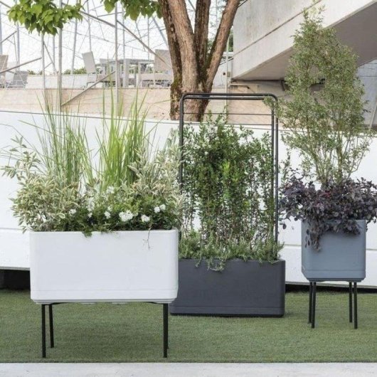 Bac à fleurs Deroma Muret Cosmo 78x39 cm Anthracite 74.4L avec réservoir d'eau et roulettes