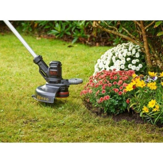 Recortador de relva BLACK+DECKER BESTE628-QS 550W 28cm PowerCommand