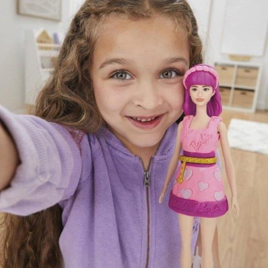 Set Créatif Play-Doh Barbie Coeurs et Cheveux avec Poupée 30 cm