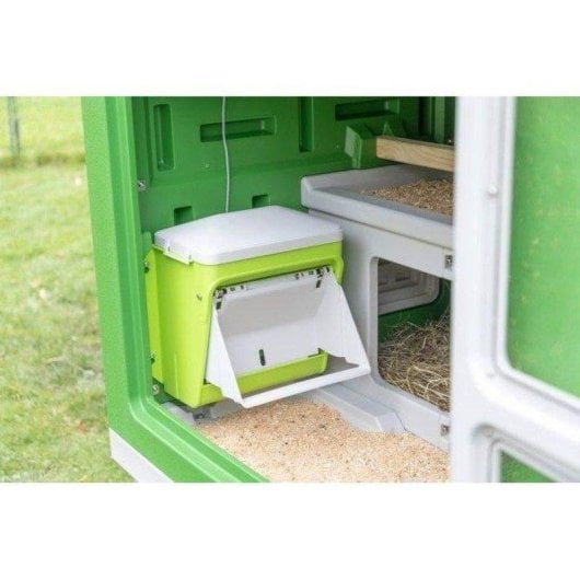 Comedero Automático Kerbl Smartcoop Gallinas Adultas 7,5 Kg Plástico Resistente