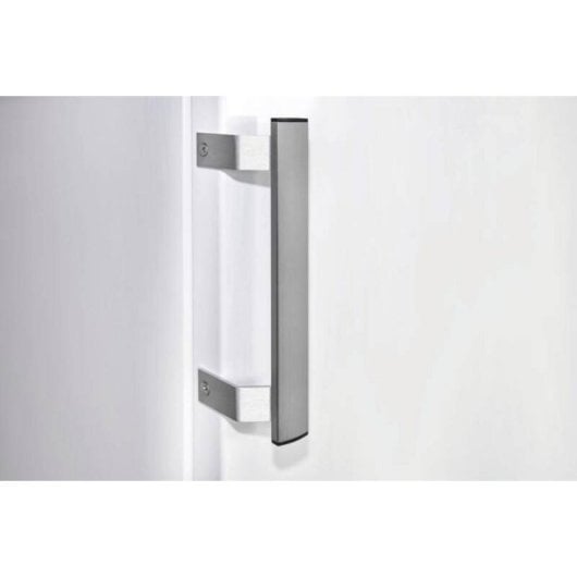 Congelador vertical Exquisit GS271-NF-H-040D 204L No Frost Blanco