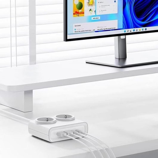 Régua de tomadas Orico PDC25 6 tomadas 2 USB-A 2 USB-C carga rápida 25W