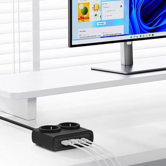 Régua de tomadas Orico PDC25 6 tomadas 2 Schuko 4 USB com proteção e GaN