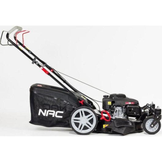 Cortacésped a gasolina NAC con autopropulsión y 51 cm de corte