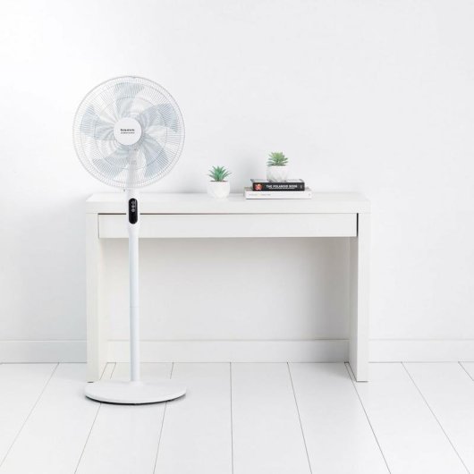 Ventoinha de Pé Taurus Ice Brise Silence 24W 40cm 24 Velocidades Ultra Silenciosa Comando