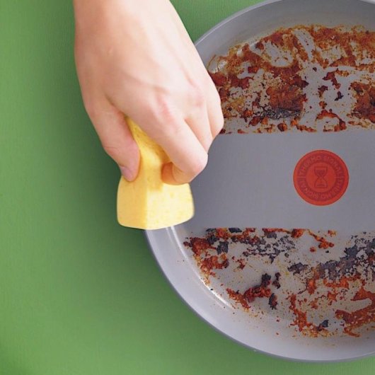 Sartén Tefal Renew+ 28 cm Cerámica Gris Thermo-Spot Induction