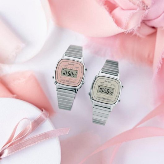 Relógio Casio LA670WEA Digital Vintage Aço Inoxidável