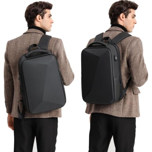 Mochila Mozos PM37 antirrobo USB 32L para portátil 15,6" TSA