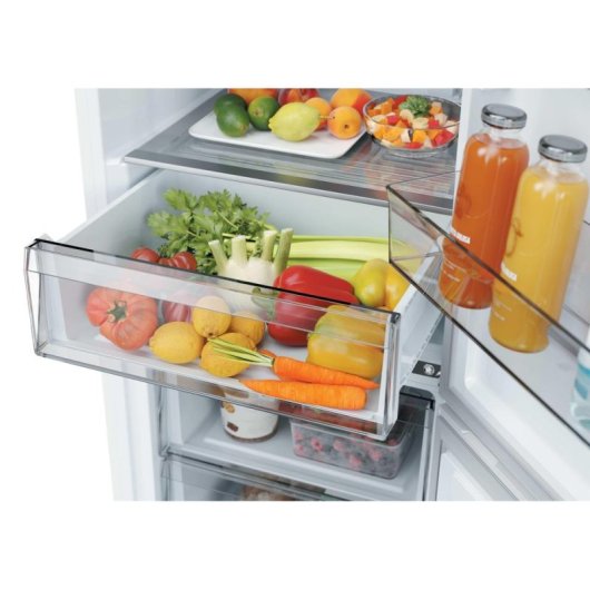 Frigorífico Combi Candy CNCQ2T6S18DW No Frost 185 cm 315 L D Blanco WiFi
