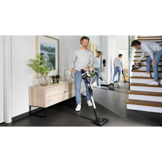 Aspirador sem Saco Bosch BSS715CARP 18V 35 min 0,3 L Preto Prata Branco