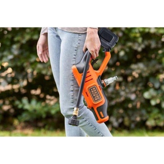 Hidrolavadora sem fios Black+Decker BCPC18D1 18V 24 bar