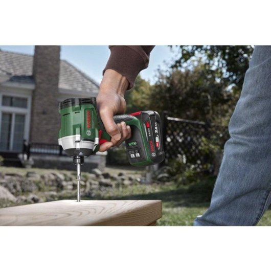Atornillador de impacto Bosch UniversalImpactDrive 18V-210 210 Nm