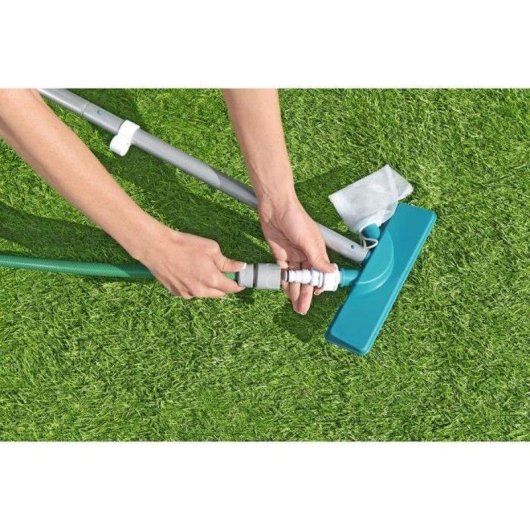 Bestway AquaClear Poolschutz-Set: Sauger, Skimmer, Chemguard-Dosierer mit Thermometer, 50 Streifen & 9 Flicken