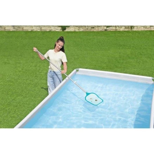 Bestway AquaClear Poolschutz-Set: Sauger, Skimmer, Chemguard-Dosierer mit Thermometer, 50 Streifen & 9 Flicken