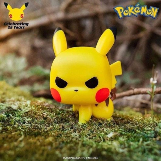 Funko Pop! Games Pikachu Attack Stance Figura de Vinil 779