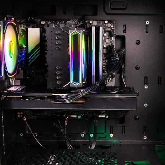 PC Sobremesa Captiva 103225 Intel Core Ultra 5 250KF Plus 32GB 1TB SSD RTX 5060 Ti FreeDOS