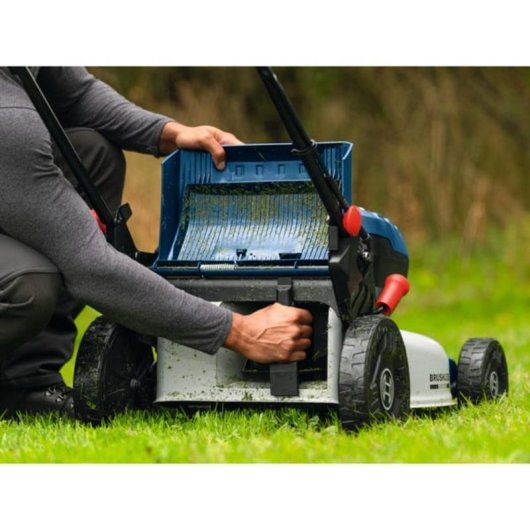 Cortacésped Bosch GRA18V2-46SP inalámbrico 46 cm 36V doble batería azul