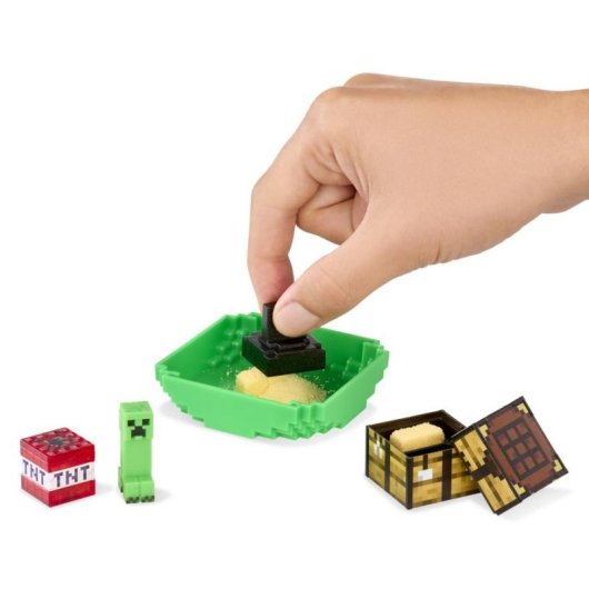 Figura MGA Miniverse Make It Mini Minecraft Pixelata