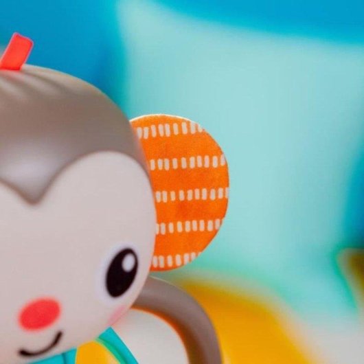 Sonoro Musical Bright Starts Grab & Giggle Monkey com Mais de 20 Sons e Luminoso