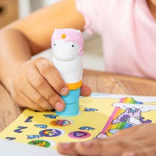 Kit de manualidades infantil Spin Master Melissa & Doug con tampón y 300 pegatinas