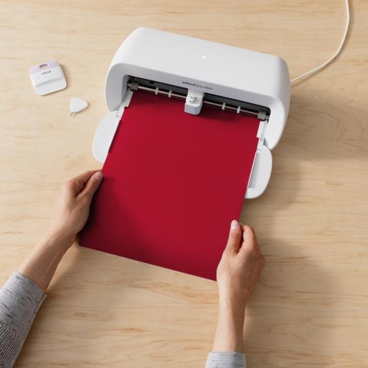 Rouleau de Vinyle de Transfert Thermique Cricut Joy Xtra Smart Iron-On Rouge 241x609 mm