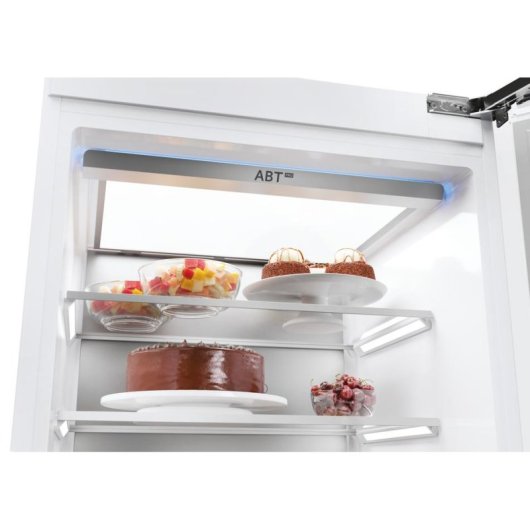 Frigorífico Una Puerta Haier HMLT7518EWF No Frost 177cm 278L E Blanco WiFi IA