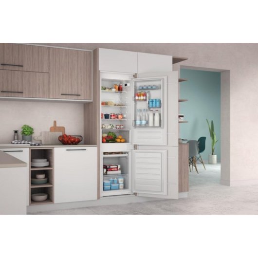 Frigorifero Combi Indesit INC18D021A1 Defrost 177cm 268L E Bianco